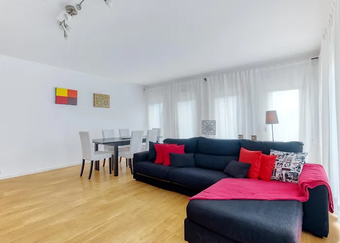 아파트 Portucale ! Modern 2br Flat With Garage *