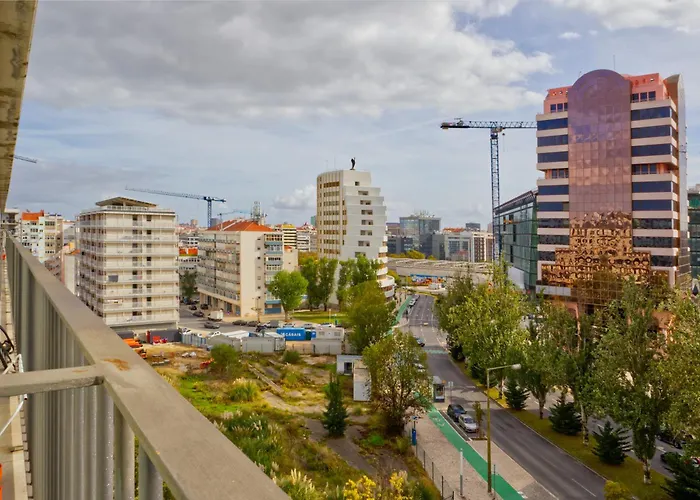 Portucale ! Modern 2br Flat With Garage Lizbona