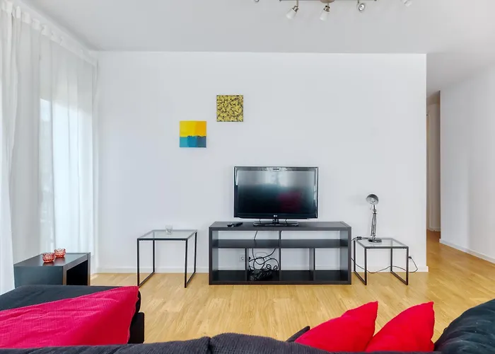 Apartament Portucale ! Modern 2br Flat With Garage Lizbona